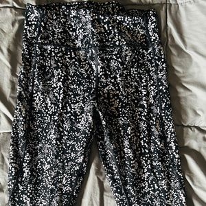 Lululemon legging 25” size 12high rise waist